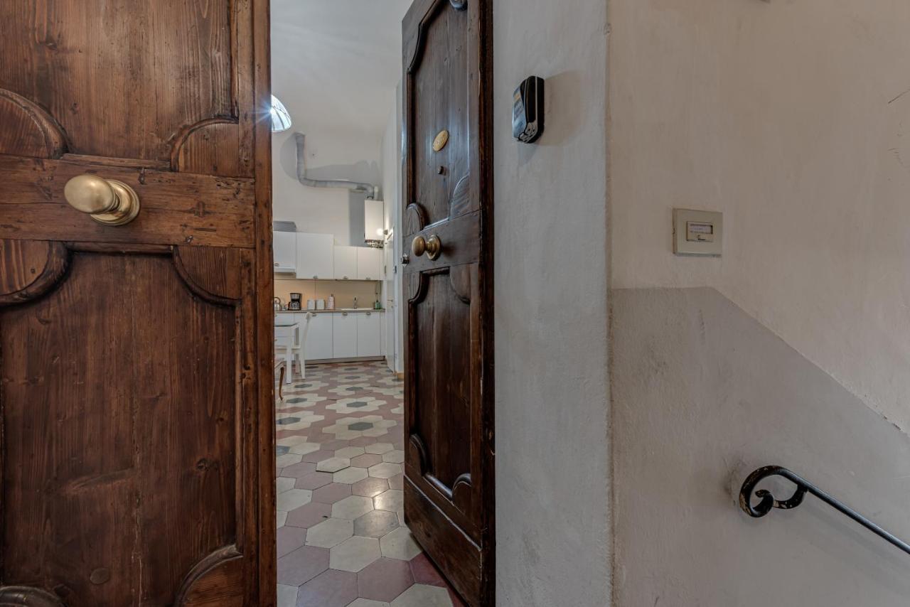 Eclectic Apartment In Santa Croce Florence Exterior photo